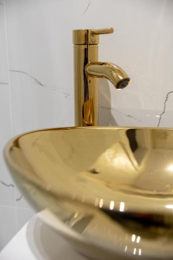Stara Ochota Vogue Apartment Warschau Buitenkant foto